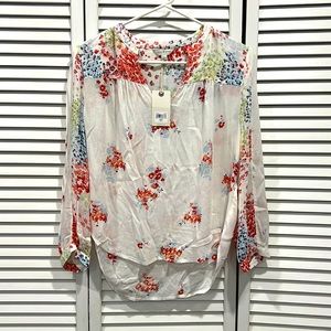 Lucky brand shirt, new with tags. Size xs